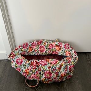 Vera Bradley large duffel bag / Hope Garden Pattern